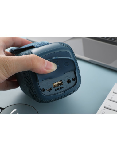 Enceinte Bluetooth Portable 5W Étanche Avec Lumière RGB 10h Autonomie Enceinte Bluetooth Portable 5W Étanche Avec Lumière RGB 10h Autonomie